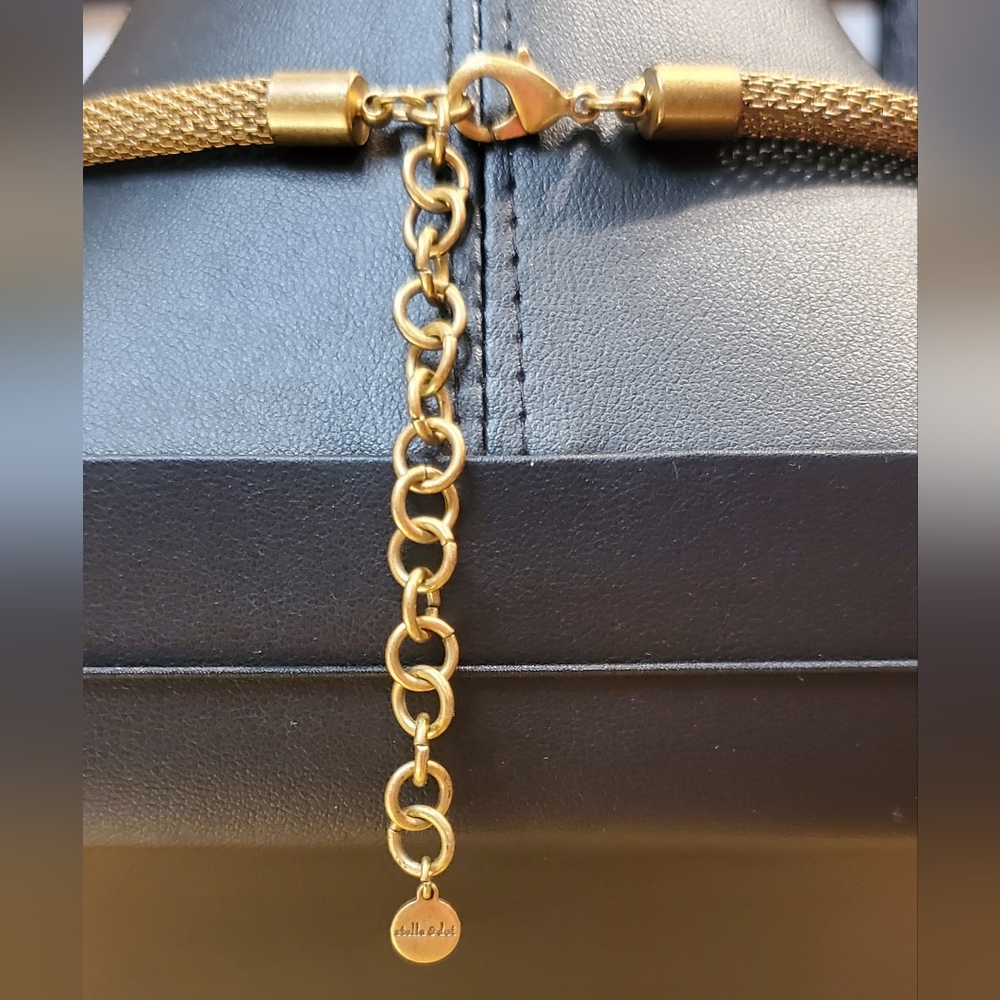 Stella and Dot Statement Necklace - Picture 6 of 9